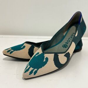 ROTHY’S Flat Shoes Pointed Moroccan Ikat Print Women’s Size 9.5 Textile RETIRED